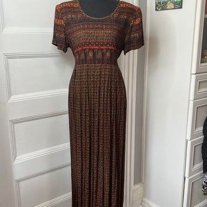 JUST IN TIME WOMENS DRESS SIZE‎ 12